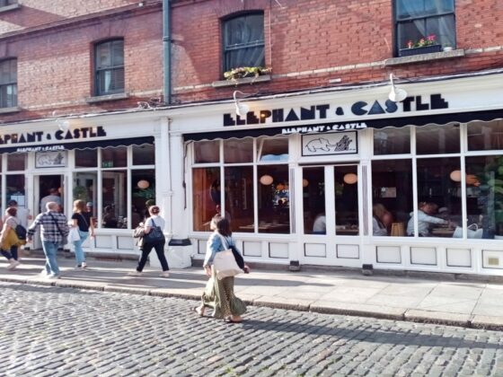 Iconic restaurant closing forever after 52 years