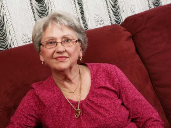 I’m a senior who barely survives on ,300 a month. No way could I live on ,000.