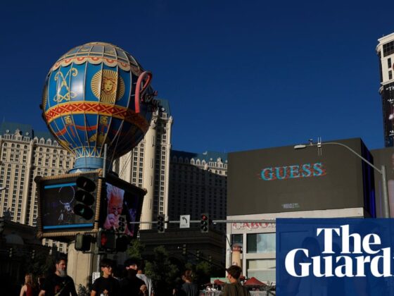 Immigration crackdown causing ‘Trump slump’ in Las Vegas tourism, unions say | Las Vegas