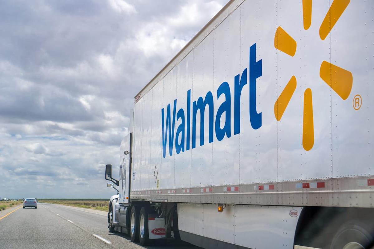 Is Walmart Stock a Buy, Sell, or Hold After Earnings?