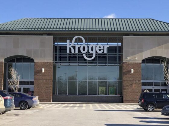 Kroger to lay off nearly 1,000 employees