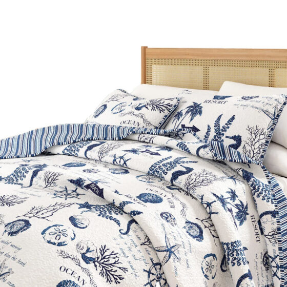 Macy's is selling a 0 quilt set for  that's 'soft and luxurious'