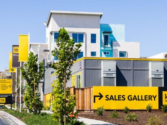 Millionaires Are Skipping Homeownership—Here’s Why They Say Renting Beats Buying Right Now
