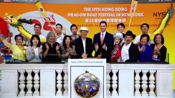 Nasdaq posts record closing high with tech gains, rate cut optimism