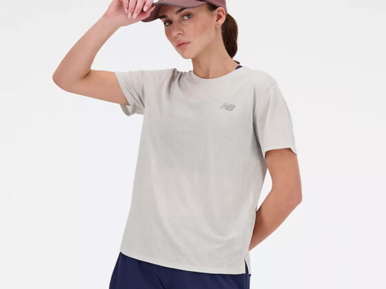 New Balance is selling a  workout shirt for only  that's 'lightweight and breathable'