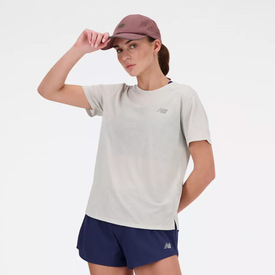 New Balance is selling a  workout shirt for only  that's 'lightweight and breathable'