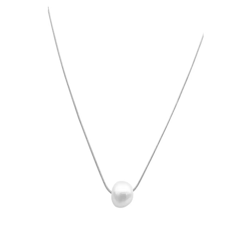 Nordstrom Rack is selling a $75 pearl pendant necklace for $18 that's 'elegant and classy'