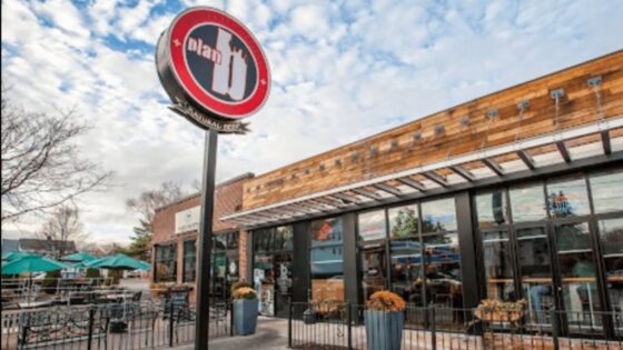 Popular Hamburger Chain Unexpectedly Closes Most Locations