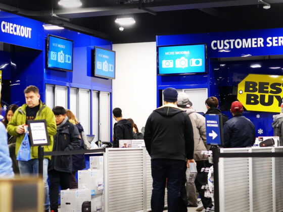 Popular Technology Retailer Closing Dozens of Stores
