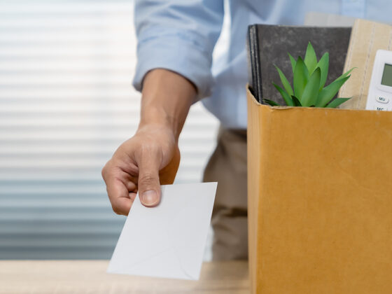 Quit to Win? Six Reasons Why Winners Quit