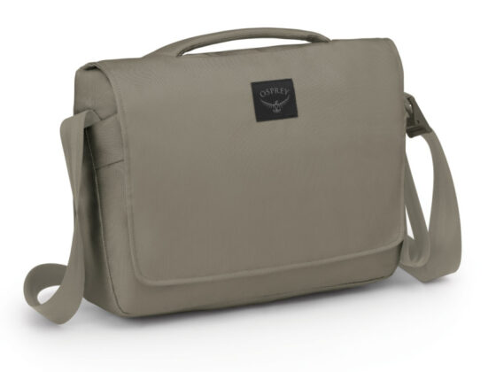 REI is selling a 'well-designed'  messenger bag for only , and shoppers say it's 'perfect' for commutes