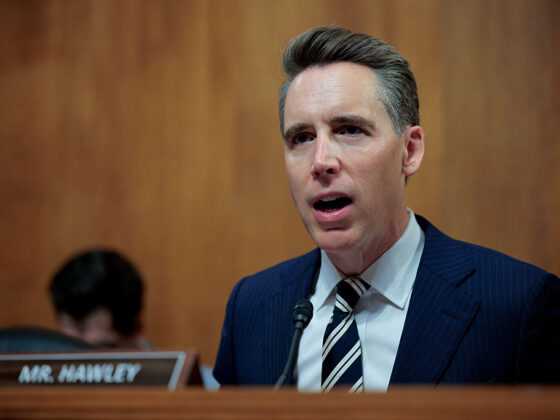 Sen. Hawley to probe Meta after report finds its AI chatbots flirt with kids