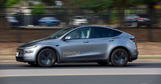 Several lawsuits expose cracks in Tesla’s self-driving future