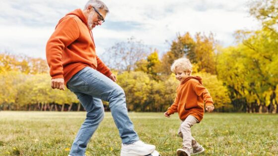 Social Security benefits: Claiming early can trigger major impact