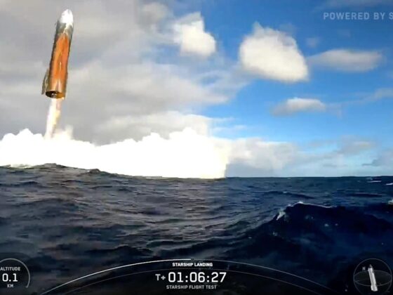 SpaceX’s Starship deploys its payload for the first time