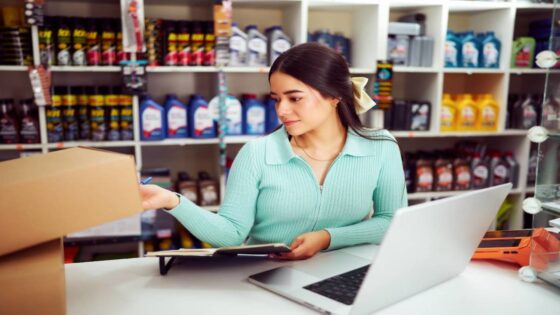 Struggling auto parts retail chain files Chapter 11 bankruptcy