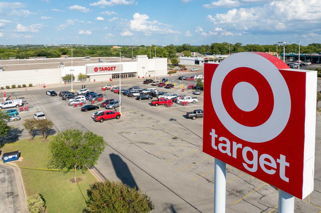 Target hires a veteran as its new CEO, as it tries to turn itself around. Some say the move lacks ‘pop.’