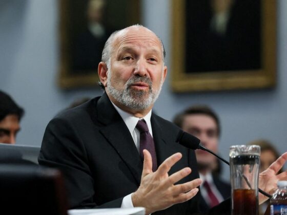 US expects  billion a month in tariff revenues, US Commerce chief Lutnick says