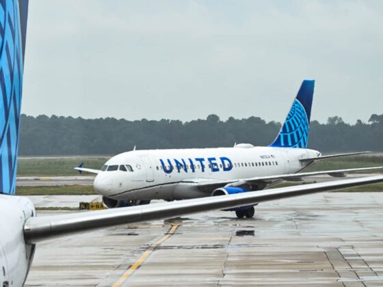 United Airlines sees massive delays after hundreds of U.S. flights grounded due to technical issue