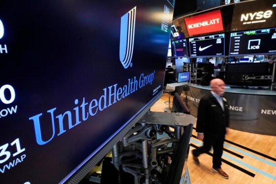 UnitedHealth stock pops on Buffett’s Berkshire share purchase