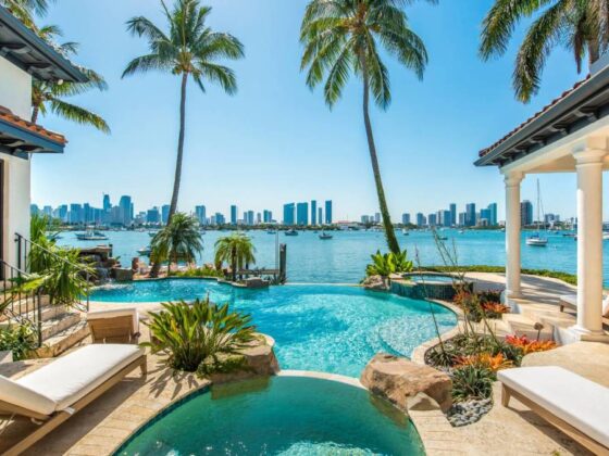 Vacation rental brand files Chapter 11 bankruptcy amid lawsuits