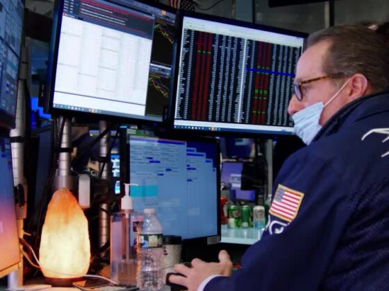 Wall Street ends lower as Dell and Nvidia drop