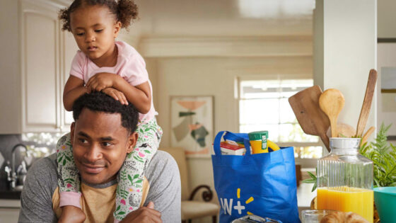 Walmart gives employees a generous new perk