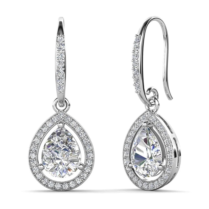 Walmart is selling 'exquisite' $110 gold-plated crystal earrings for just $18, and they 'look like real diamonds'