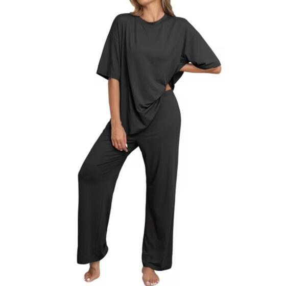 Walmart is selling a perfectly oversized lounge set for only 