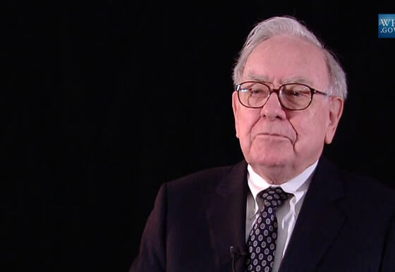 Warren Buffett Says Invest in Businesses With This Invaluable Asset Because ‘During Inflation’ It’s ‘The Gift That Keeps Giving’