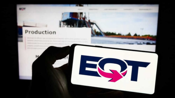 What Are Wall Street Analysts’ Target Price for EQT Corporation Stock?