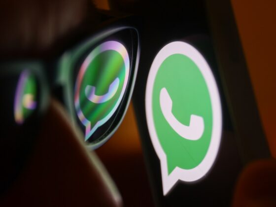 WhatsApp’s new AI feature lets you rephrase and adjust the tone of your messages
