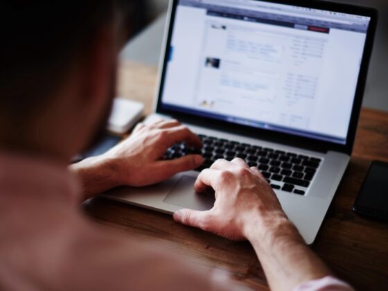 Which AI Tool Gives The Best Student Loan Recommendations?