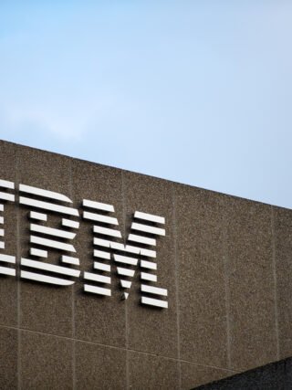 Why IBM’s High Valuation Has Analysts Concerned