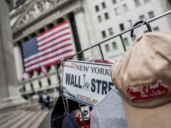 World equities flat, crude oil prices fall as Trump, Putin hold high-stakes talks