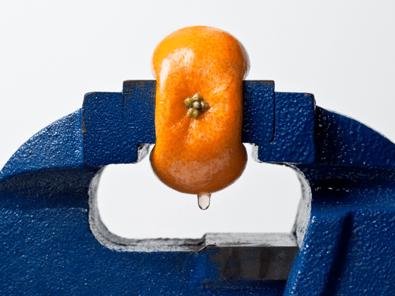 Short Squeezes: A Four-Factor Model