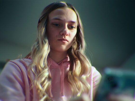 Unknown Number is the Netflix high-school catfish documentary you need to stream if you loved Trainwreck