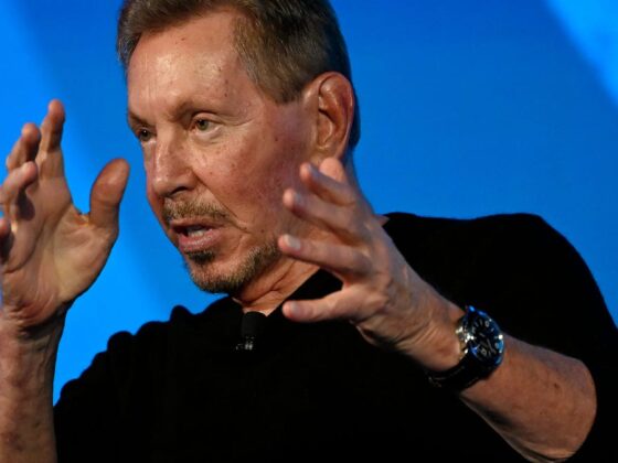 A new richest man, if only for a moment, marked record week for stocks
