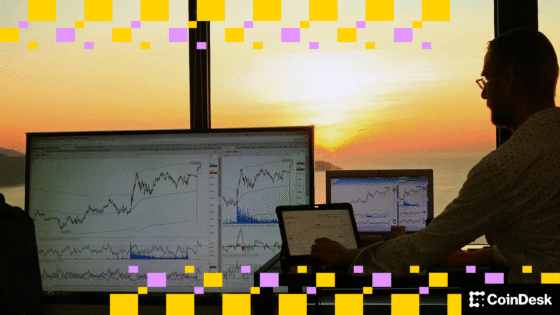 Bitcoin, Ether (ETH), XRP, DOGE Lag Stocks, VIX Stirs up Some Nerves