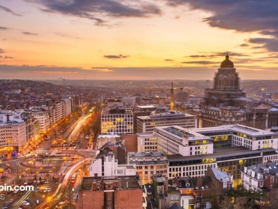 Global Crypto Market‑Maker Keyrock Acquires Turing Capital to Launch Asset & Wealth Management Division