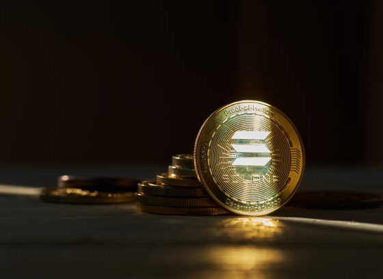 Solana Faces Deadly Selling Pressure After 312,233 SOL Deposit Into Coinbase