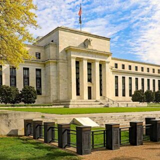 ADP Jobs Report Due As Layoffs Mount, Fed Rate-Cut Odds Rise