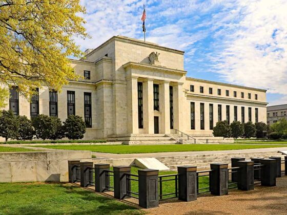 ADP Jobs Report Due As Layoffs Mount, Fed Rate-Cut Odds Rise