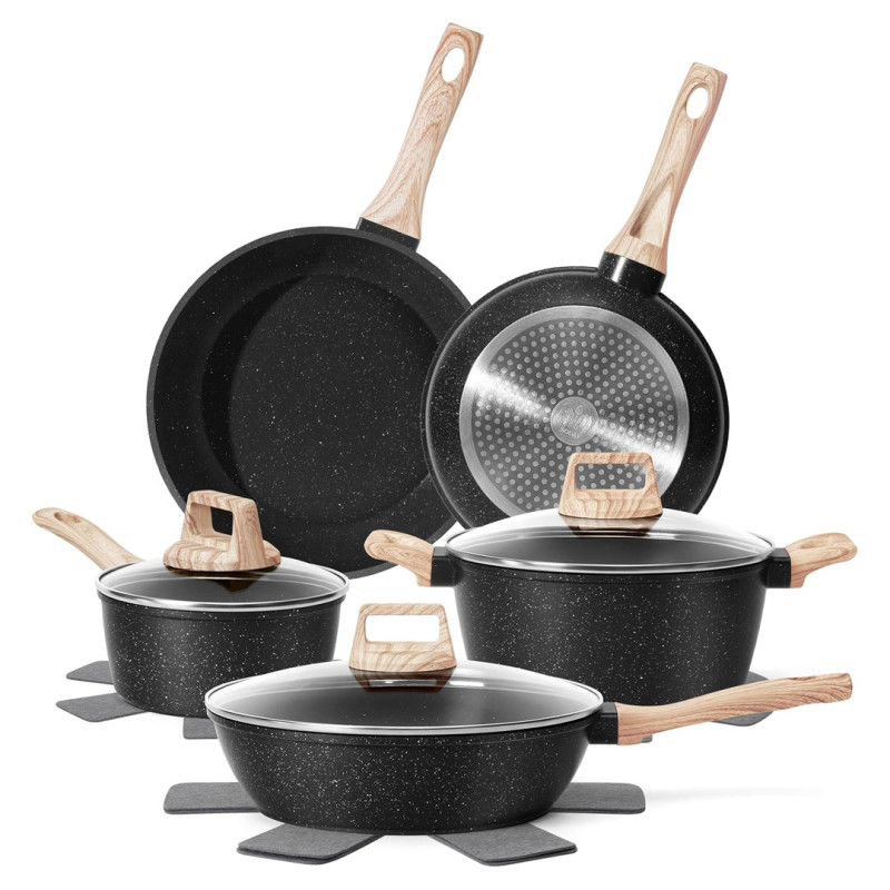 Amazon is selling a $100 12-piece cookware set for $53, and the 'quality is outstanding'