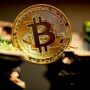 Bitcoin Breaks Above Mid-Term Holder Breakeven
