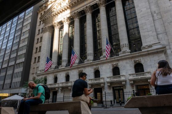 Dow, S&P 500, Nasdaq futures trade flat after Wall Street’s record-breaking rally fizzles out