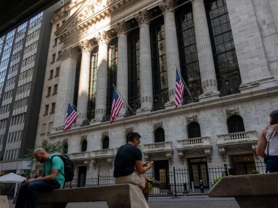 Dow, S&P 500, Nasdaq futures trade flat after Wall Street’s record-breaking rally fizzles out