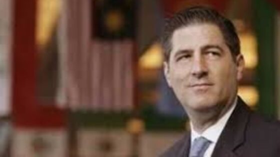 Eric Jackson, who led Opendoor meme rip, has a new pick he calls the ‘Shopify of mortgages’