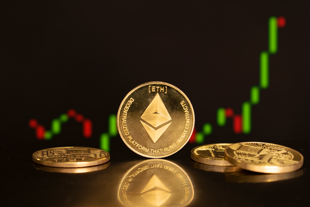 Ethereum (ETH) Mirrors 2021 Price Action As Bulls Targets $10,000 by 2026