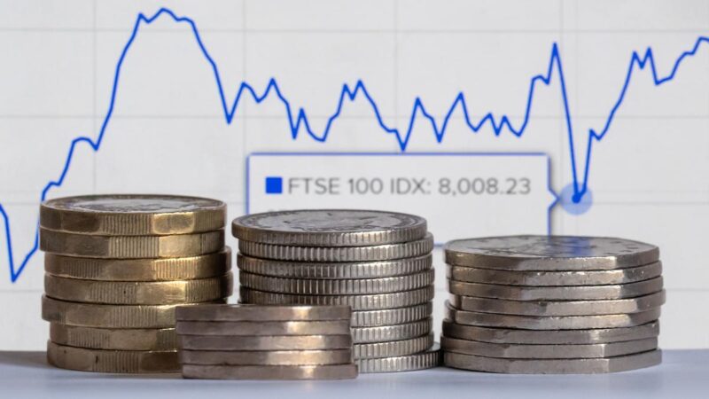 FTSE 100 down as US jobs market stalls in August